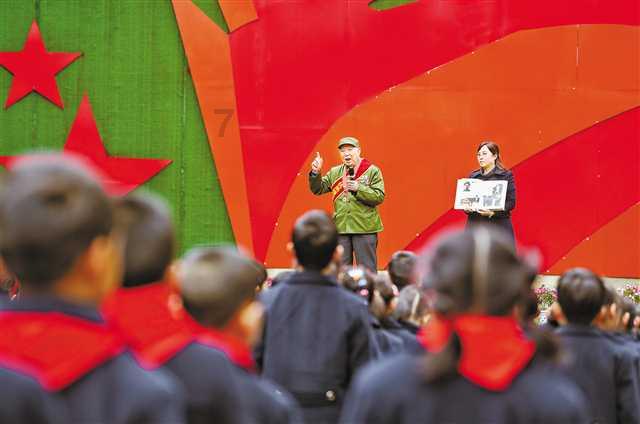 国足共参加过13届亚洲杯，从未小组垫底&从未单届0进球